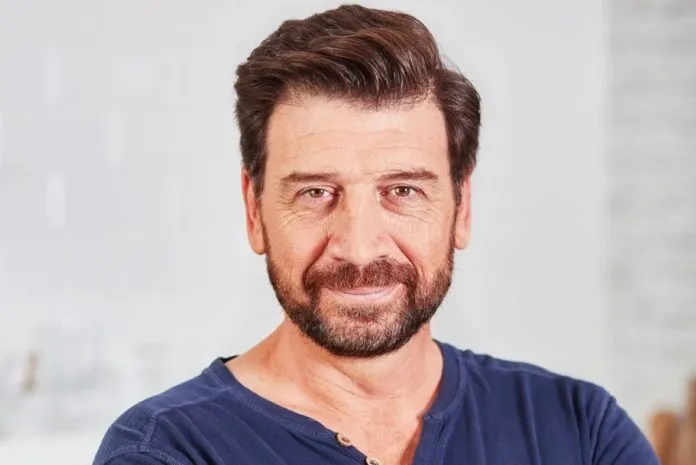 Nick Knowles Nick Knowles
