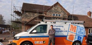 Video: Tradespeople going the extra mile during lockdown